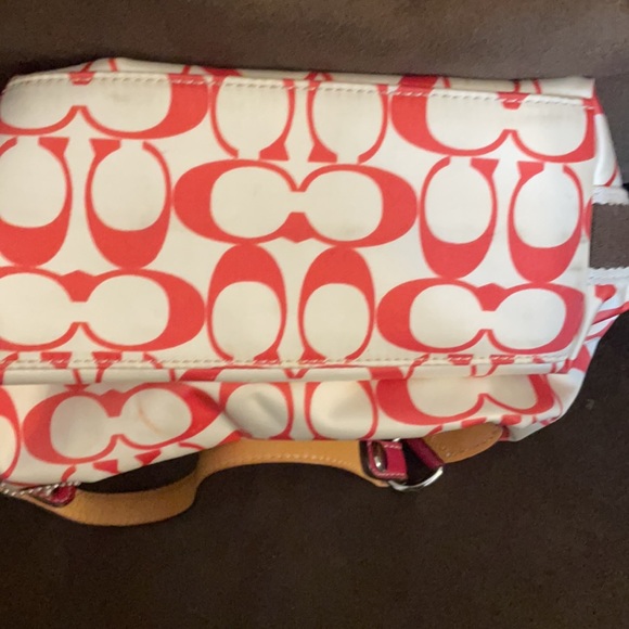 Coach Bag - Picture 4 of 8